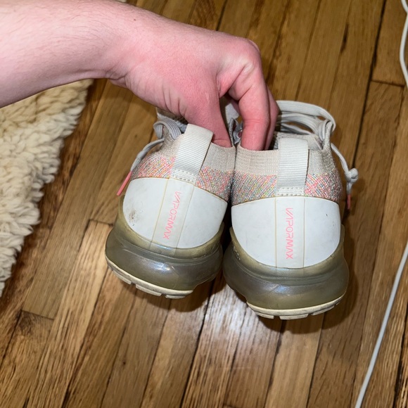 Nike Womens Vapormax sneakers - Picture 4 of 7